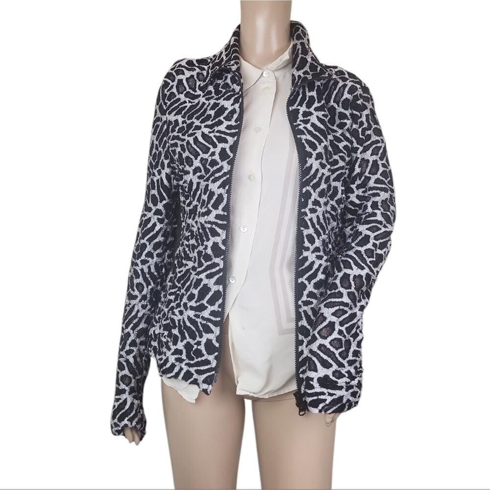 CLARA S. Silver Metallic Animal Print Zip Jacket